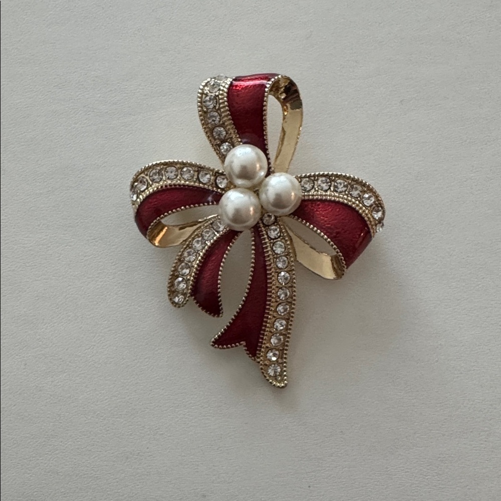 Napier Bow Brooch